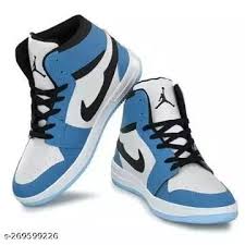 Nike Shoe Carousel 3