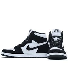 Nike Shoe Carousel 2
