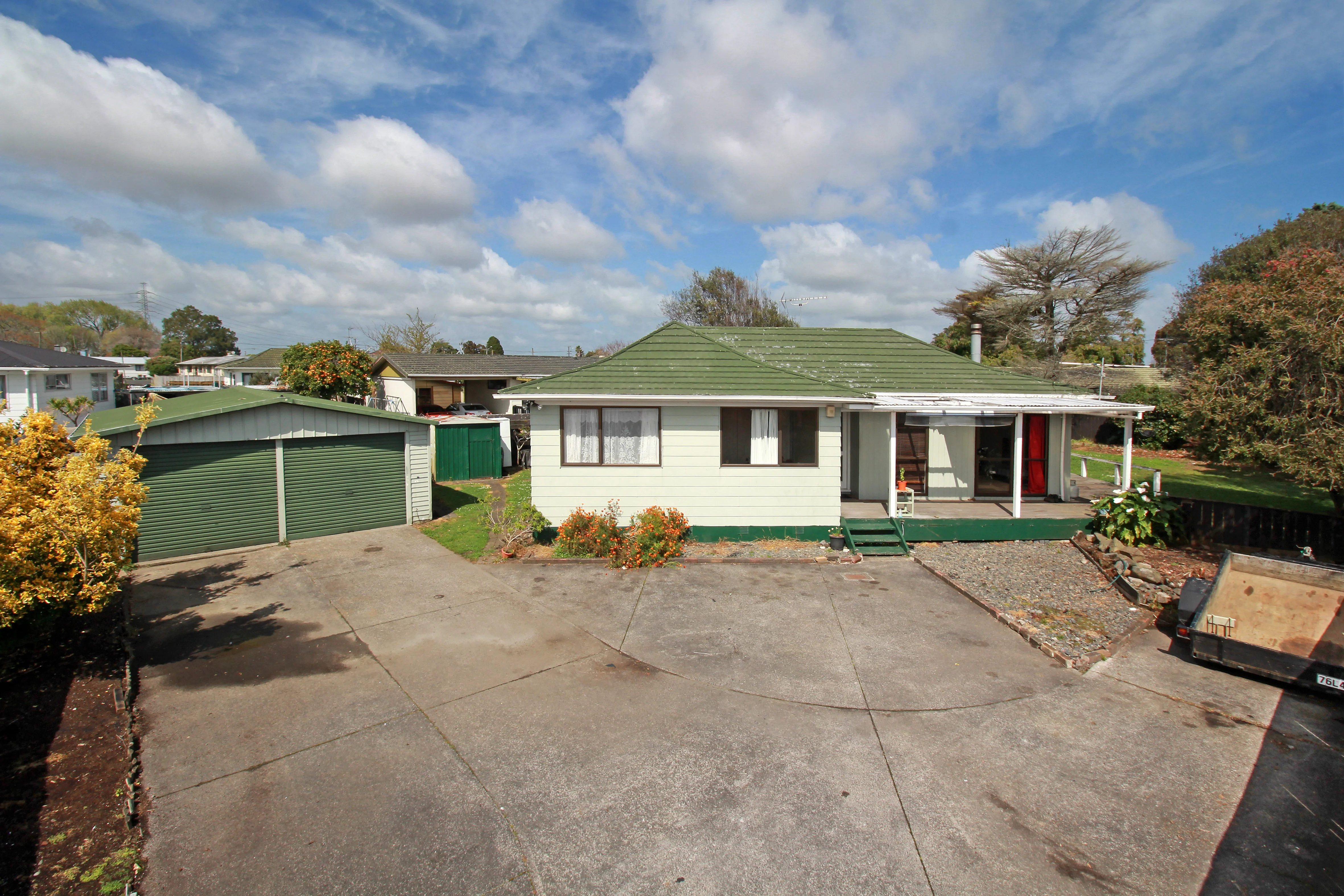 Takanini, Papakura