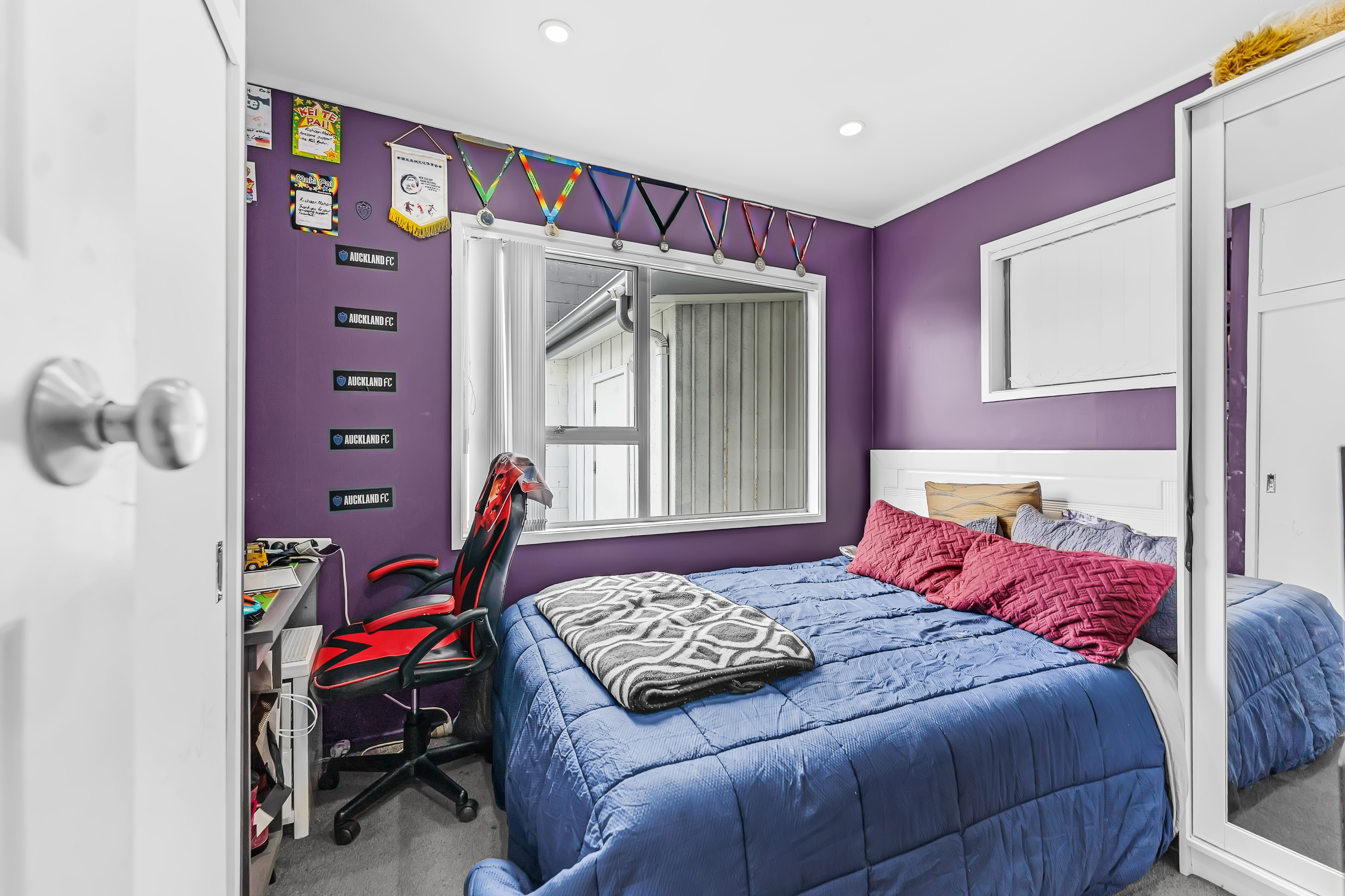 Manurewa, Manukau City Carousel 1