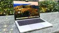 MacBook M4 Carousel 11