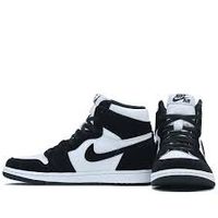 Nike Shoe Carousel 2