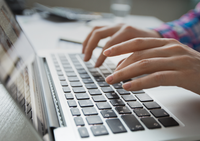 Apple iPhone 15 Carousel 1